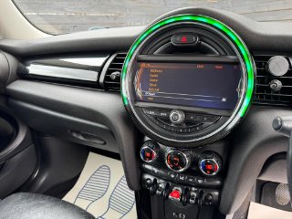 /photos/9814/09f6f7bf-c896-4ed1-a4d3-15b8c339c37f_i320x240.jpg