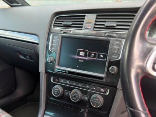 /photos/9814/2d70cdae-ad70-4ddd-9f5c-15d7c149c76f_i320x240.jpg