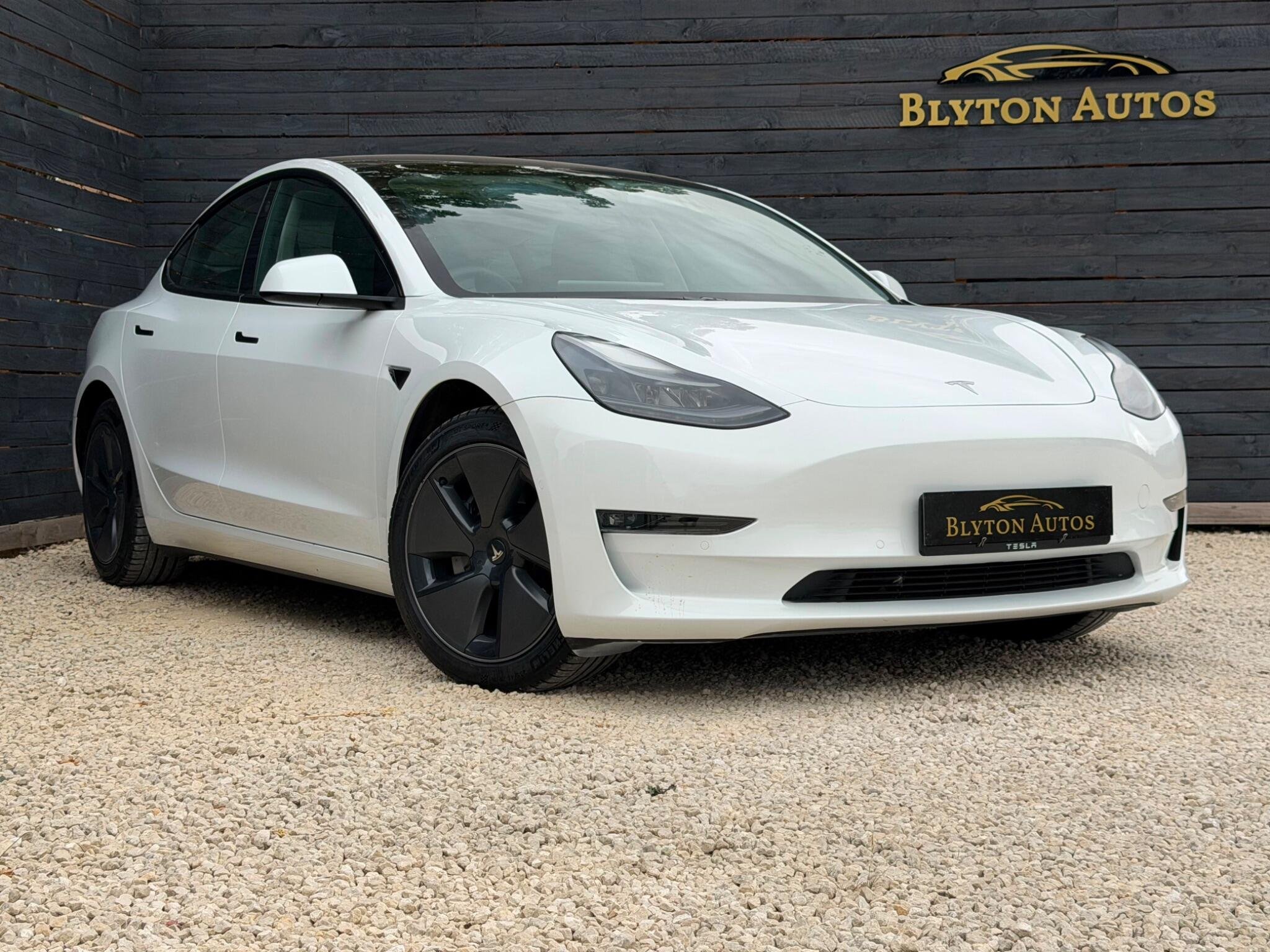2021 TESLA MODEL 3