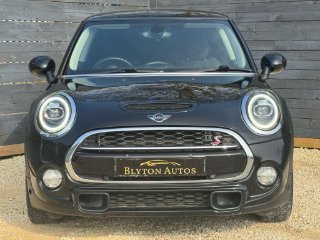 /photos/9814/a42288d9-f939-44f4-8269-4155bc79d68f_i320x240.jpg