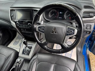 /photos/9814/f6fa0723-4602-479e-9f22-b53443599585_i320x240.jpg